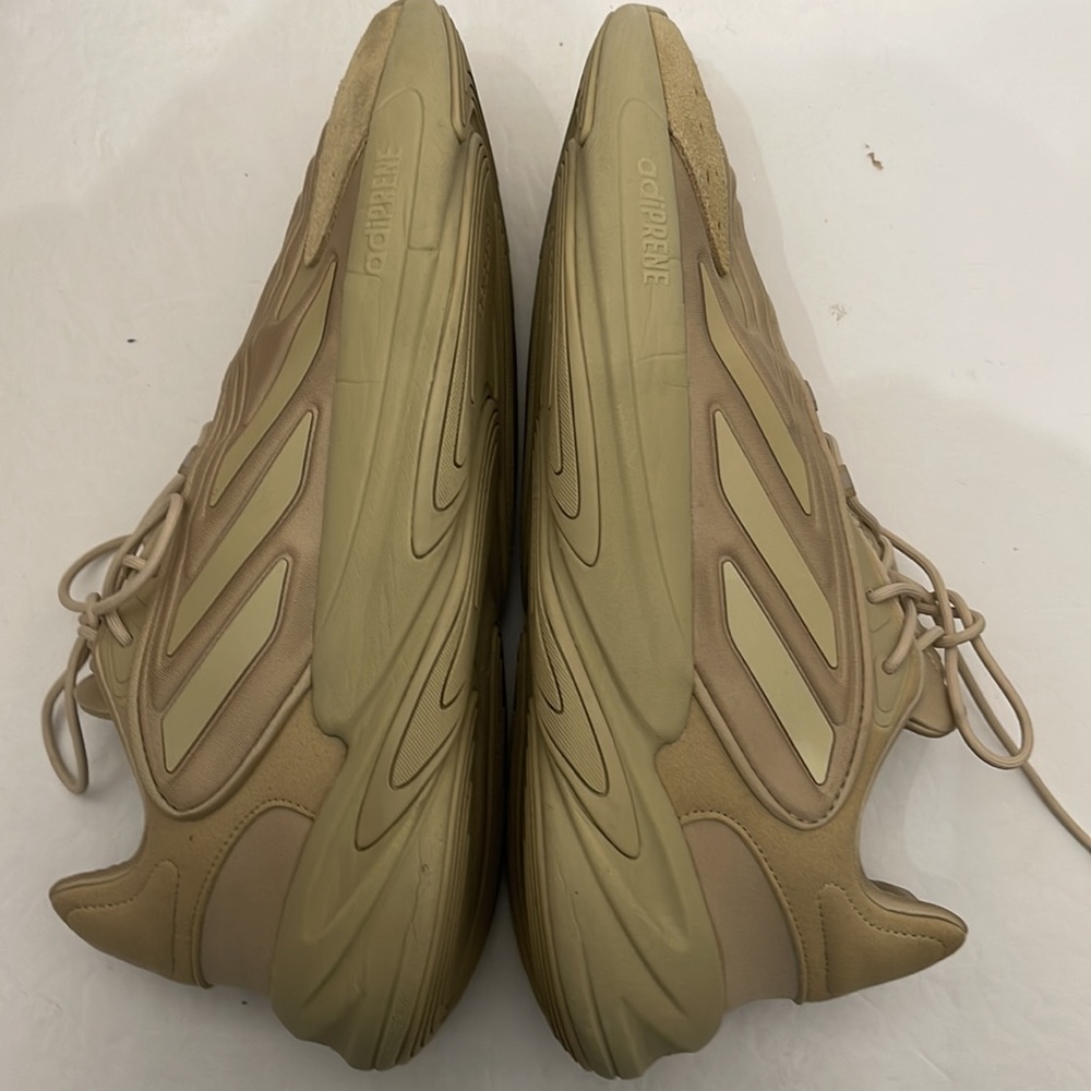 ADIDAS ORIGINALS OZELIA RUNNING SNEAKERS MENS SIZE 12 - Picture 13 of 16